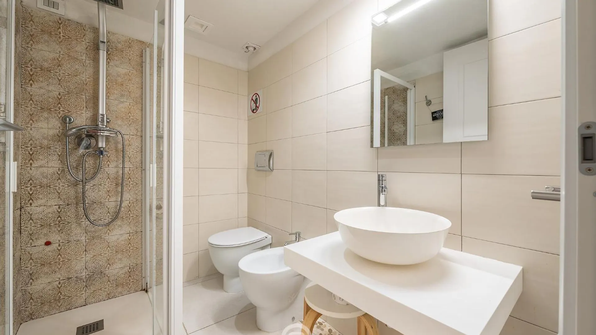 Pensionat Amo Castle Rooms Cagliari