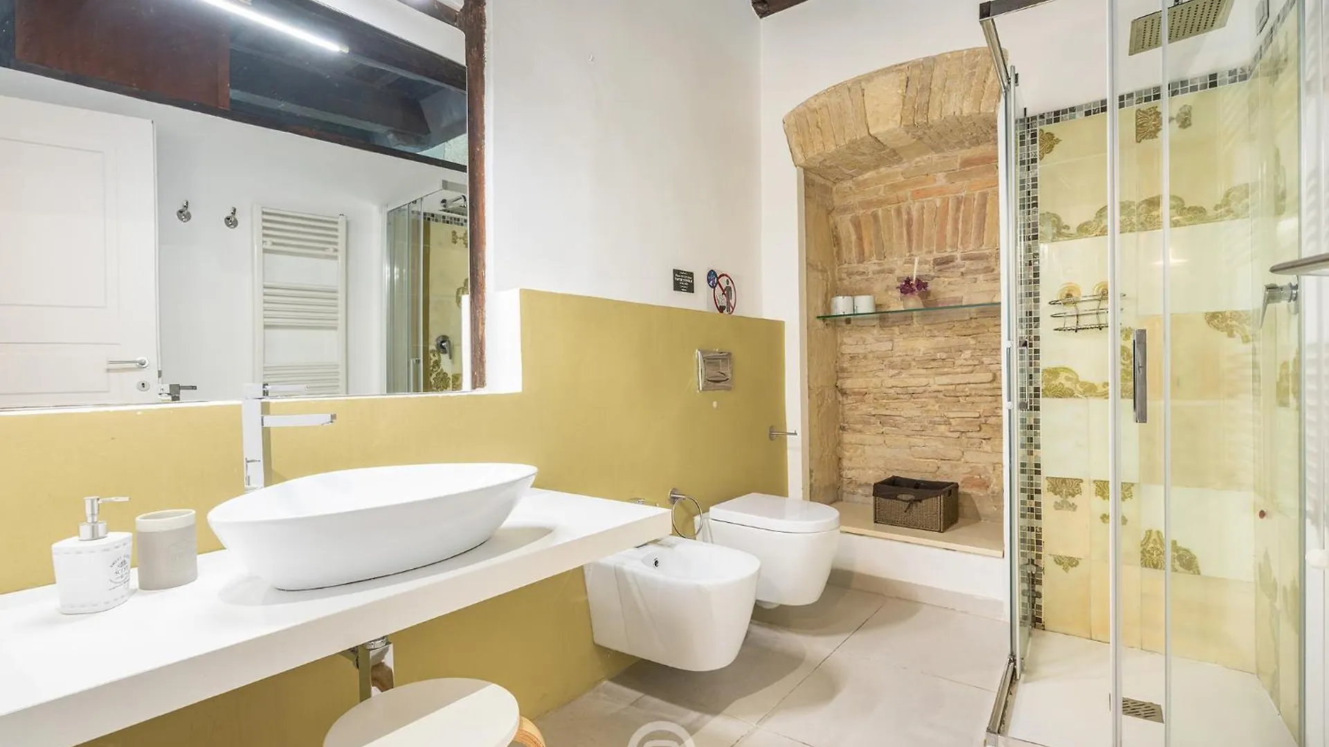 Amo Castle Rooms Cagliari Italien